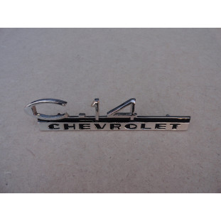 Emblema Lateral Paralama Chevrolet C-14 Fixação Parafuso