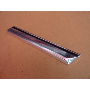 Friso Inferior do Paralama Direito Original 72 em Diante