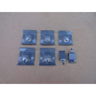 Grampo Friso do Capô Opala 1969 a 1974 - Jogo