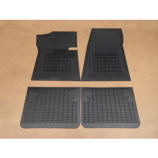 Tapete de Borracha Opala Caravan Todos os Anos - Jogo