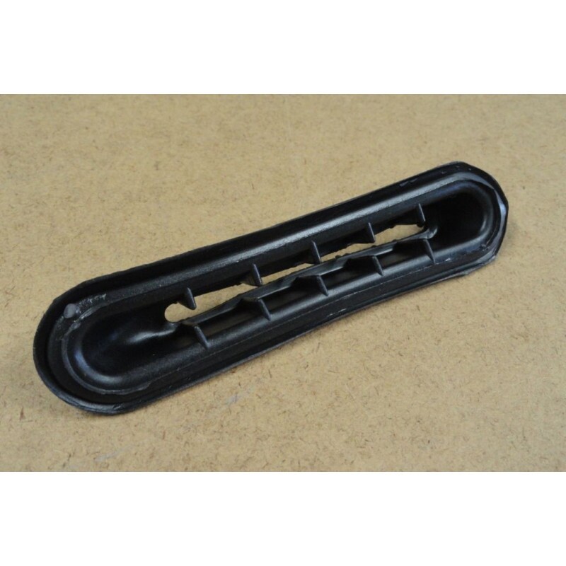 Acabamento Retangular Suporte Parachoque Fusca 70 à 77 - 4 Peças