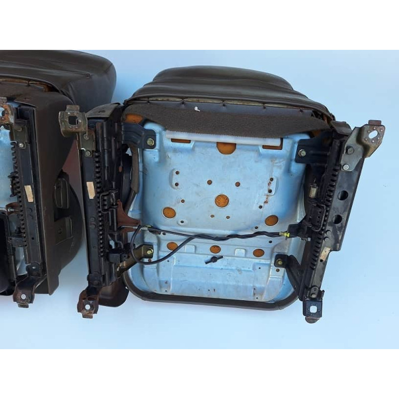 Banco Dianteiro Mitisubishi L200 Até 99 Ou Adaptção - Par