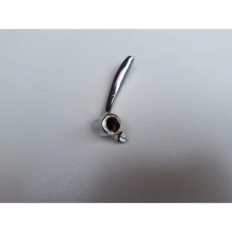 Trinco Quebra Vento F-1 1948 a 1950 Original Direito C/ Detalhe