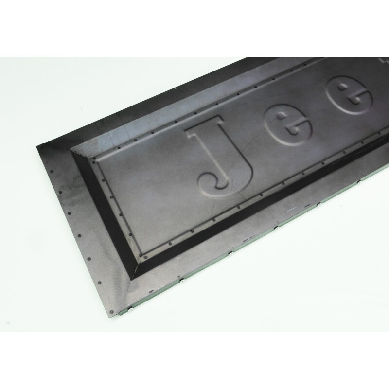 Tampa Traseira Caçamba F-75 Logo Jeep