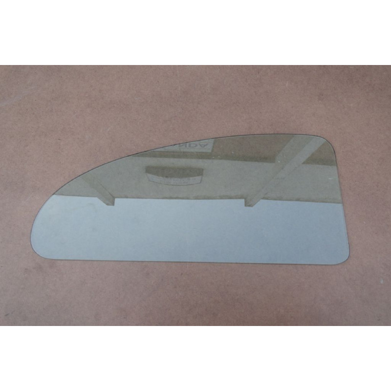 Vidro Janela Lateral Fusca 1200, 1300 Modelo Basculante Verde Novo