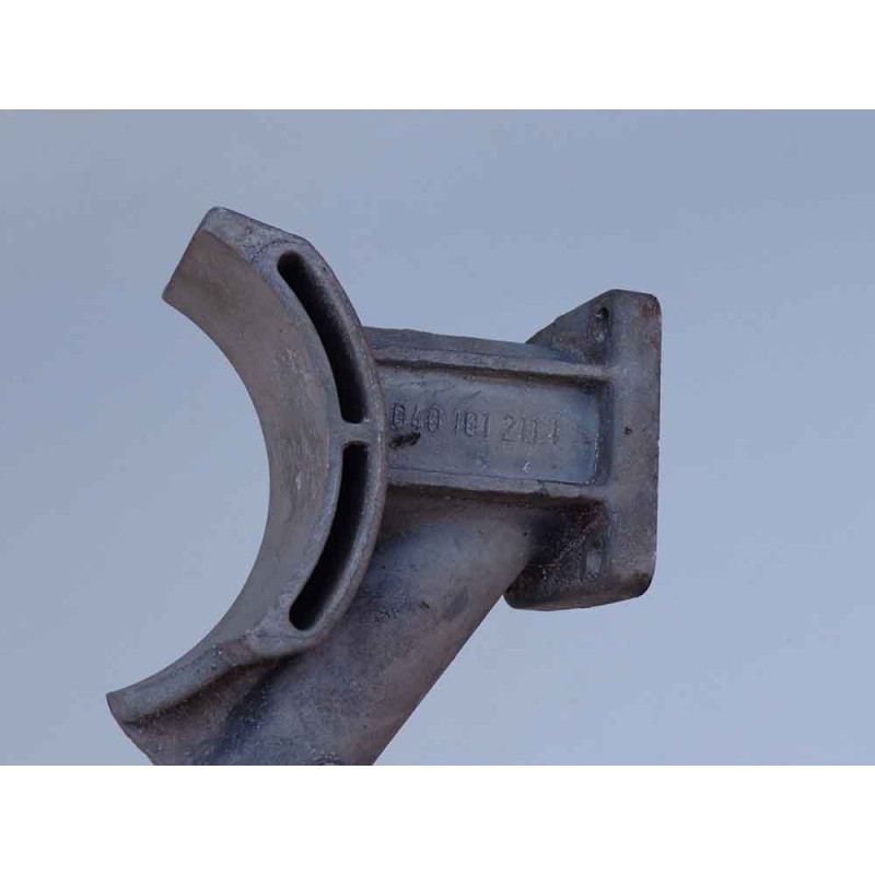 Suporte Alternador Fusca Kombi Alcool Vw 0401012111 Usado