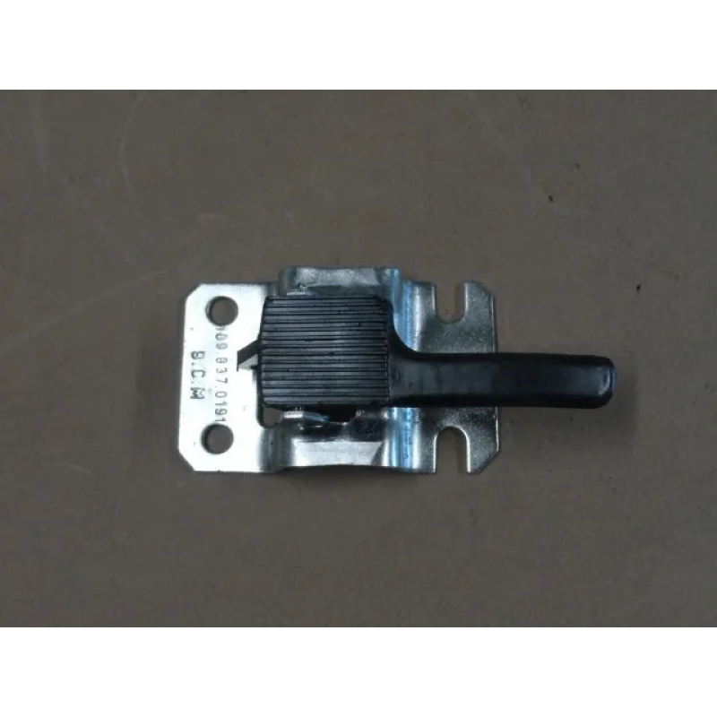 Agrale - Maçaneta Interna Preta Esquerda