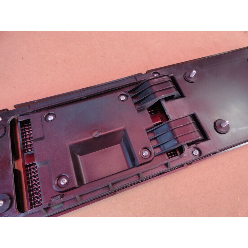 Aplique Central Lanterna Traseira Fumê Portinhola Tanque Opala 1988 a 1992