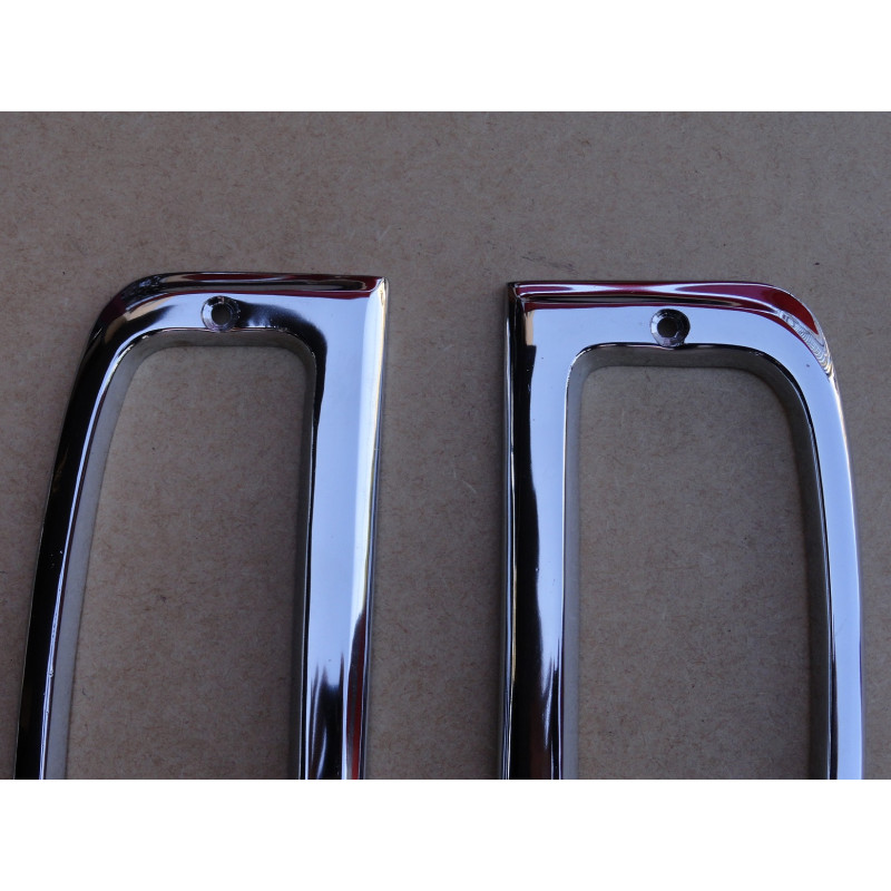 Aro Acabamento Lanterna Traseira F-100 F-1000 1972 a 1985 Alumínio Cromado Par