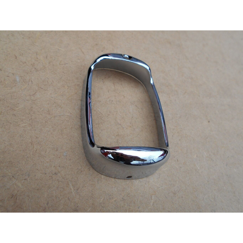 Aro da Lanterna Traseira Boca de Sapo e GMC 1947 a 1953 Importada