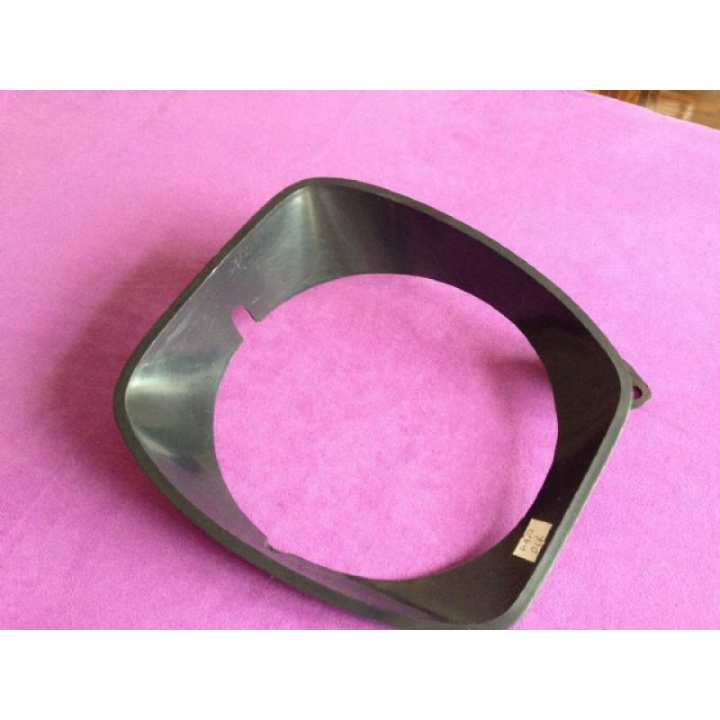 Aro do Farol Direito Corcel l Belina l 1975 a 1977