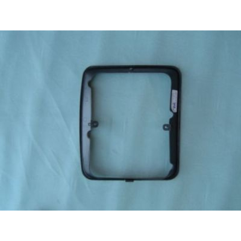 Aro Farol Dianteiro F-1000 e F-4000 86 à 92 Preto Direito