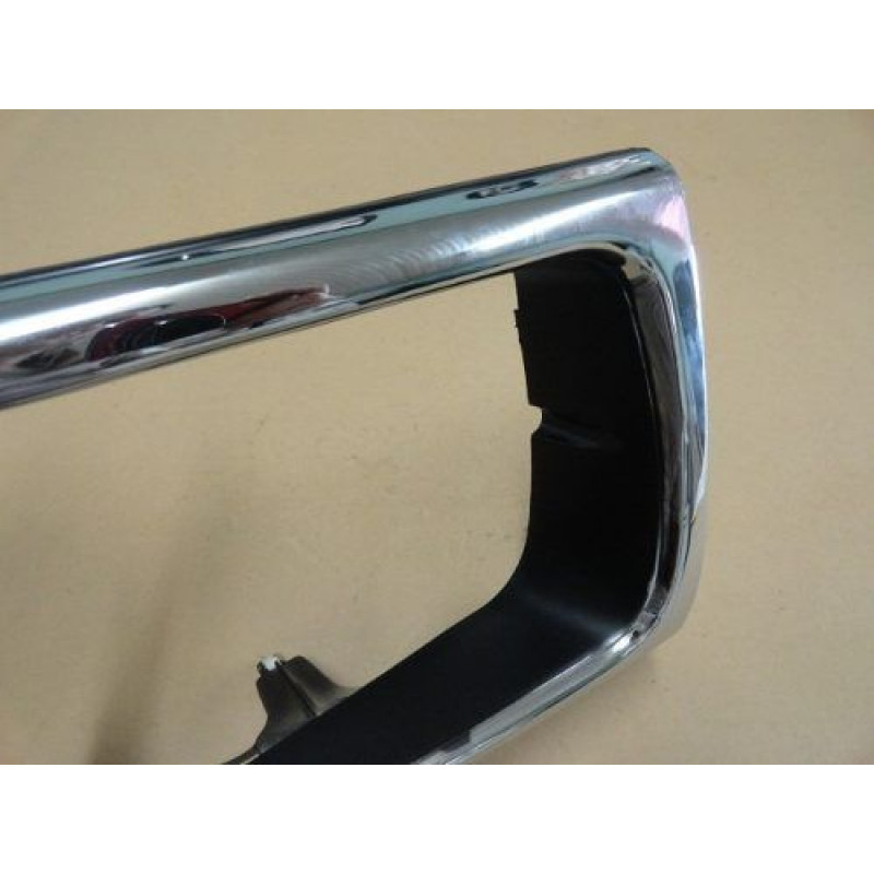 Aro Farol Hilux 4X4 SR5, DX 93 à 01 Direito