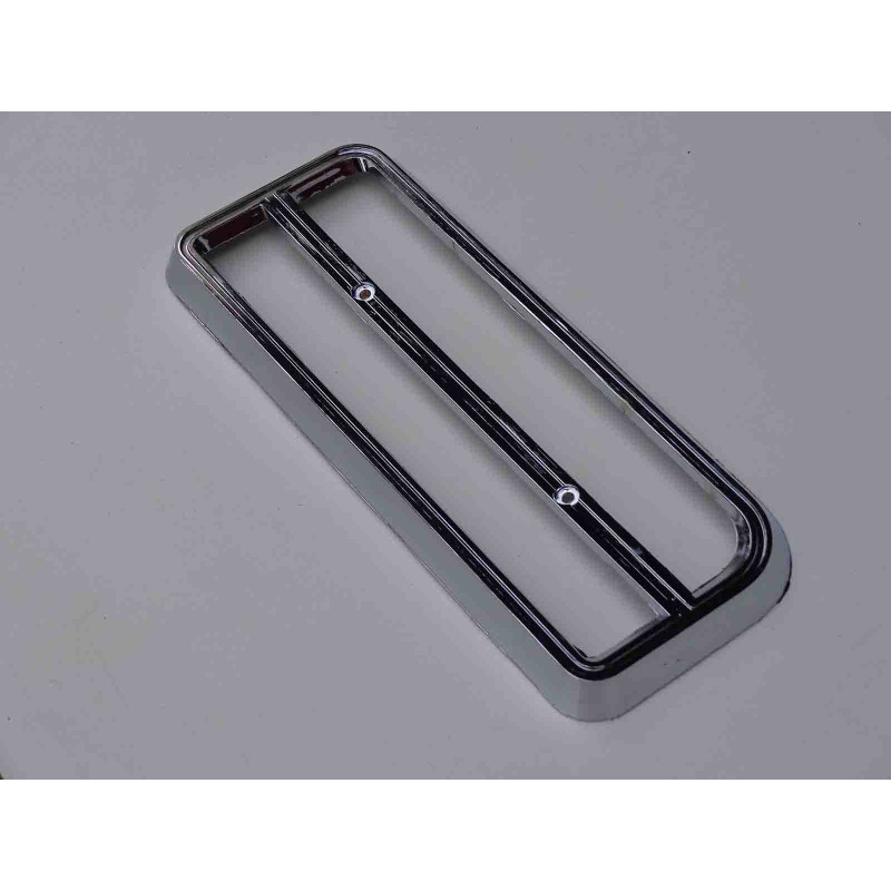 Aro Lanterna Traseira Esquerdo Chevette 1973 a 1977 Plástico