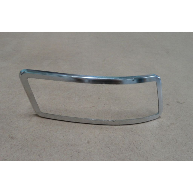 Aro Pisca Dianteiro Variant, TL, Zé Caixão 69 à 71 Plástico Cromado Esquerdo