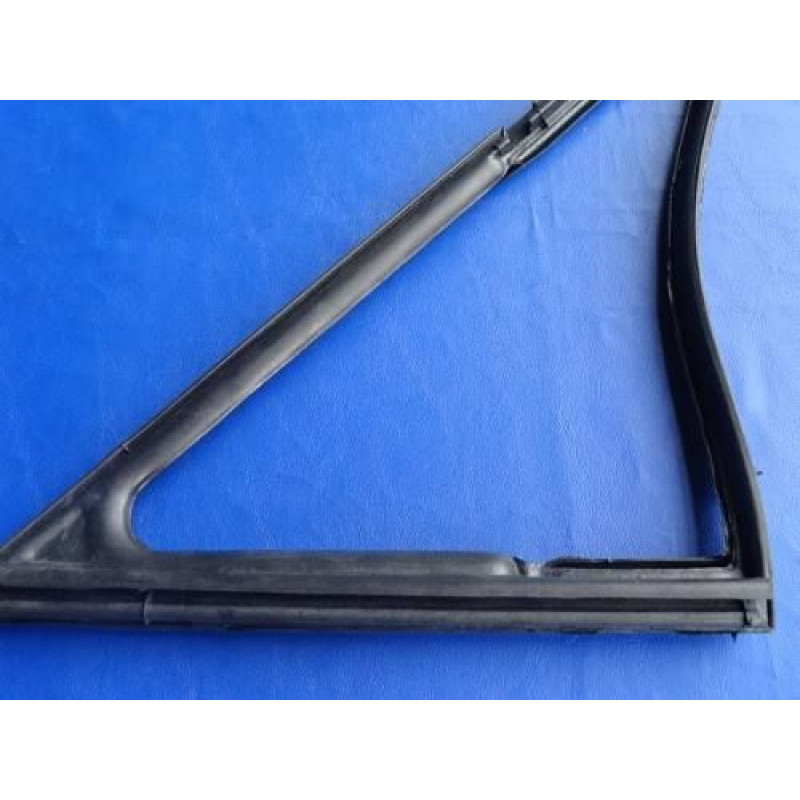 Borracha Quebra Vento Brasília 73 à 77 Esquerdo