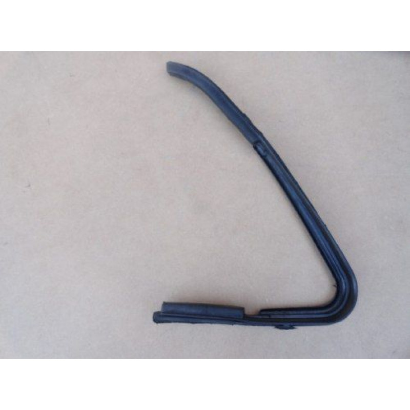 Borracha Quebra Vento Variant e TL 69 à 77 Direito