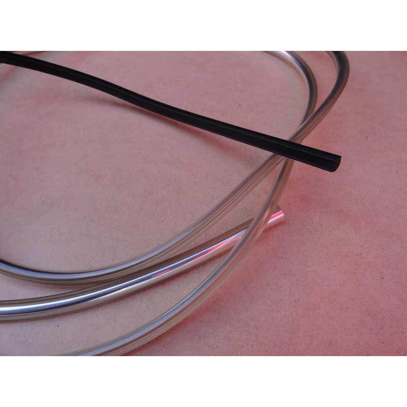 Borracha Vigia Traseiro + Friso Cromado Chevrolet Brasil 1958 a 1963