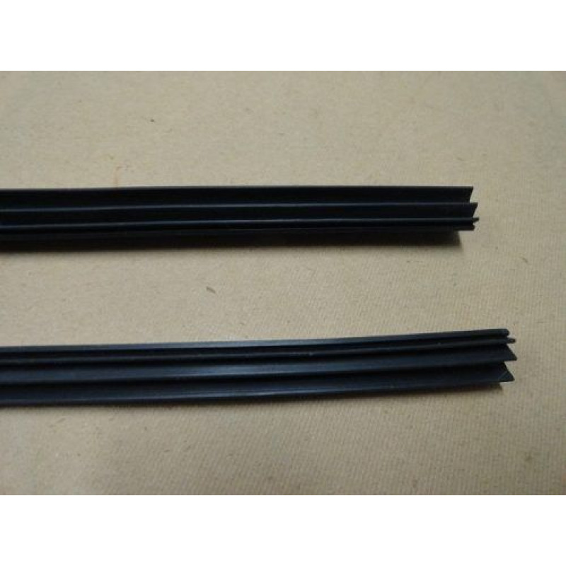 Borracha Encosto Quebra Vento Kombi até 75