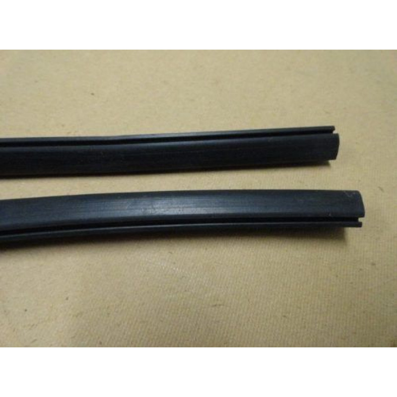 Borracha Encosto Quebra Vento Kombi até 75