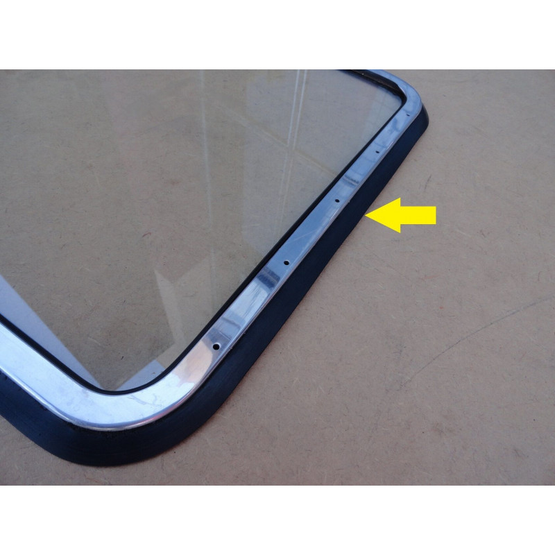 Borracha Externa Quadro Janela Móvel Basculante Kombi Até 1975