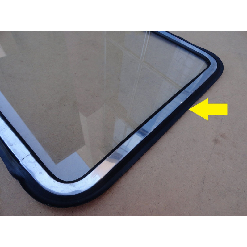 Borracha Externa Quadro Janela Móvel Basculante Kombi Até 1975