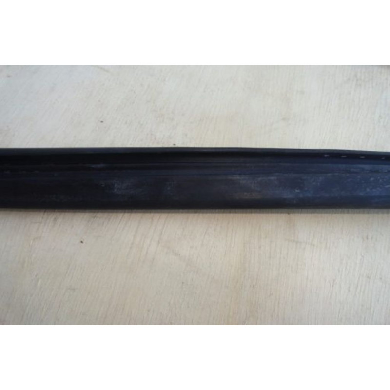 Borracha Parabrisa Cabine Baixa M.Benz 1111 e 1113