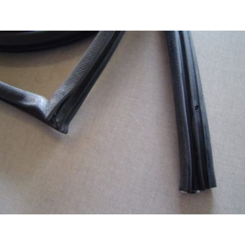 Borracha Porta Corcel II Belina II Pampa e Del Rey Todos Anos - Par