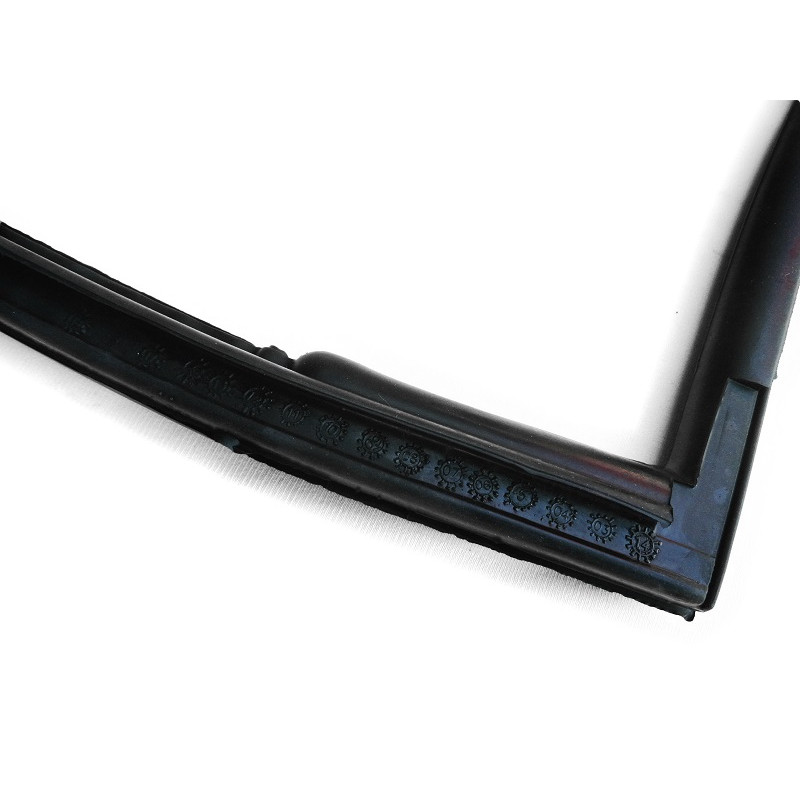 Borracha do Quebra Vento Dianteiro Direito VW Brasilia 79 em Diante Unitária 