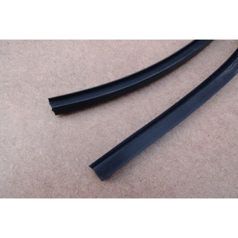 Borrachas do Quebra Vento Traseiro Veraneio 64 à 88 Nova - Par