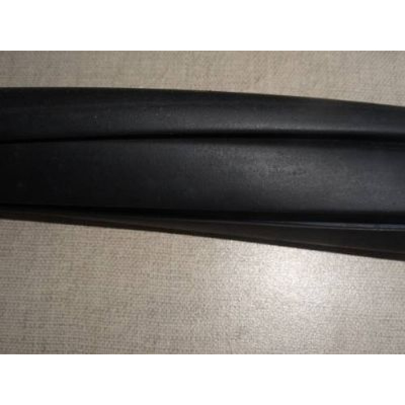 Borracha Vigia Traseiro F-1 48 à 50 Importado