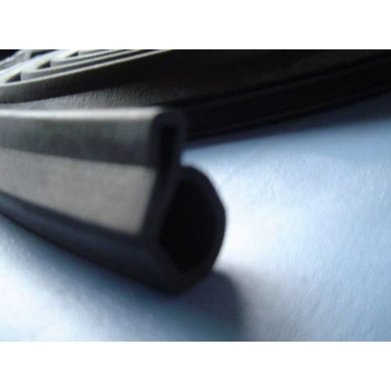 Borracha Porta C-10 Veraneio 64 á 85 Par