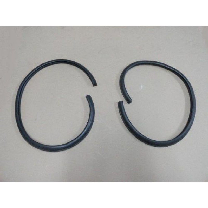 Borracha Quebra Vento Mercedes Benz LP 321