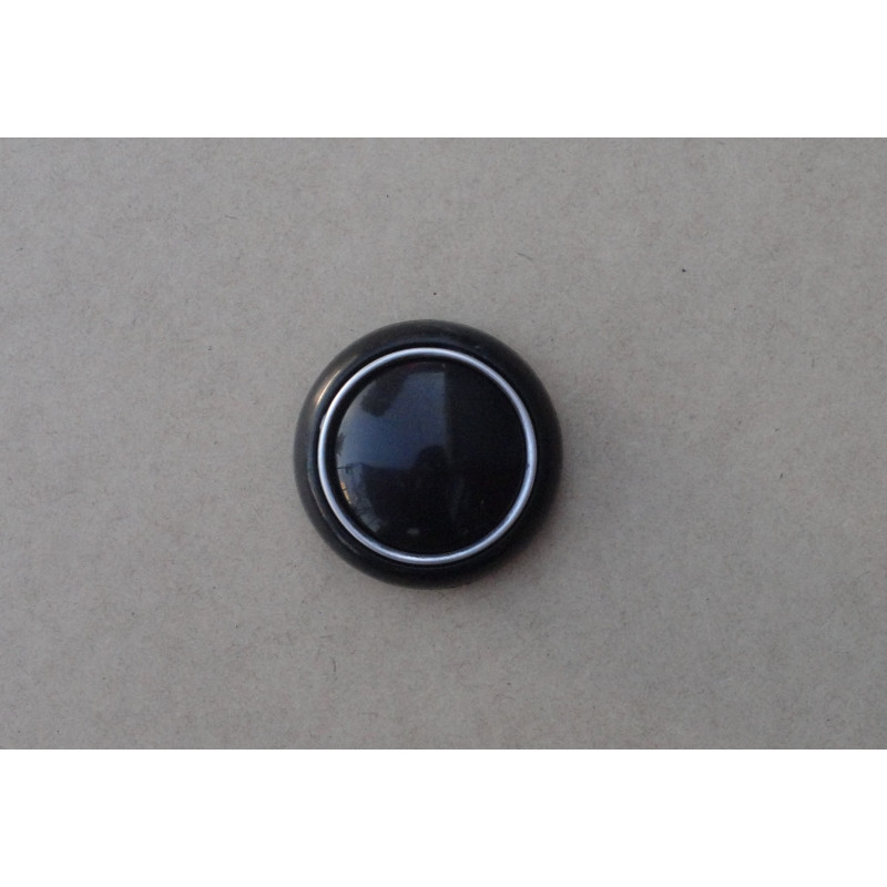 Botão Buzina Volante Kombi até 75 Corujinha Antiga Preto 1ª Linha