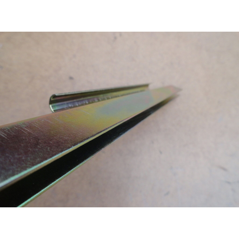 Suporte Calha do Vidro