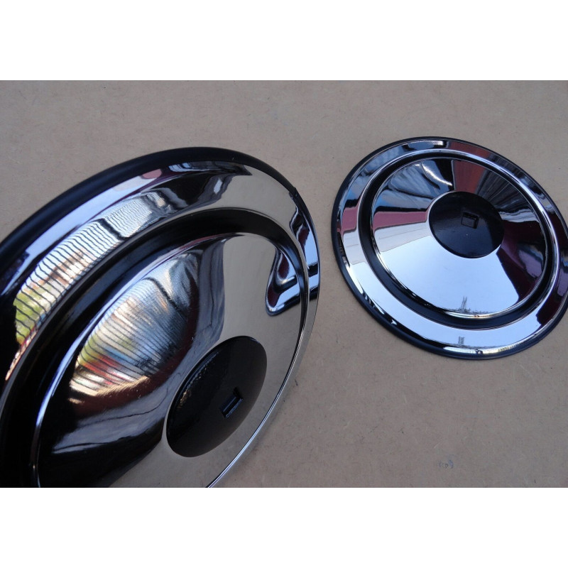 Calota Corcel Belina 71 à 74 Cromada Com Filete e Fixador - Jogo