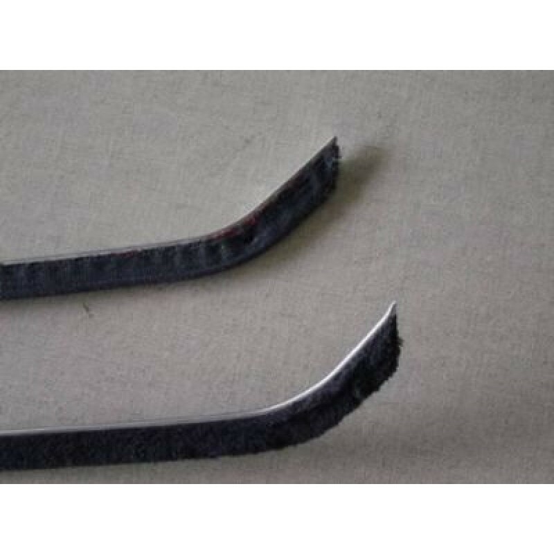 Canaleta Porta Dianteira com Pestana Rural e F-75