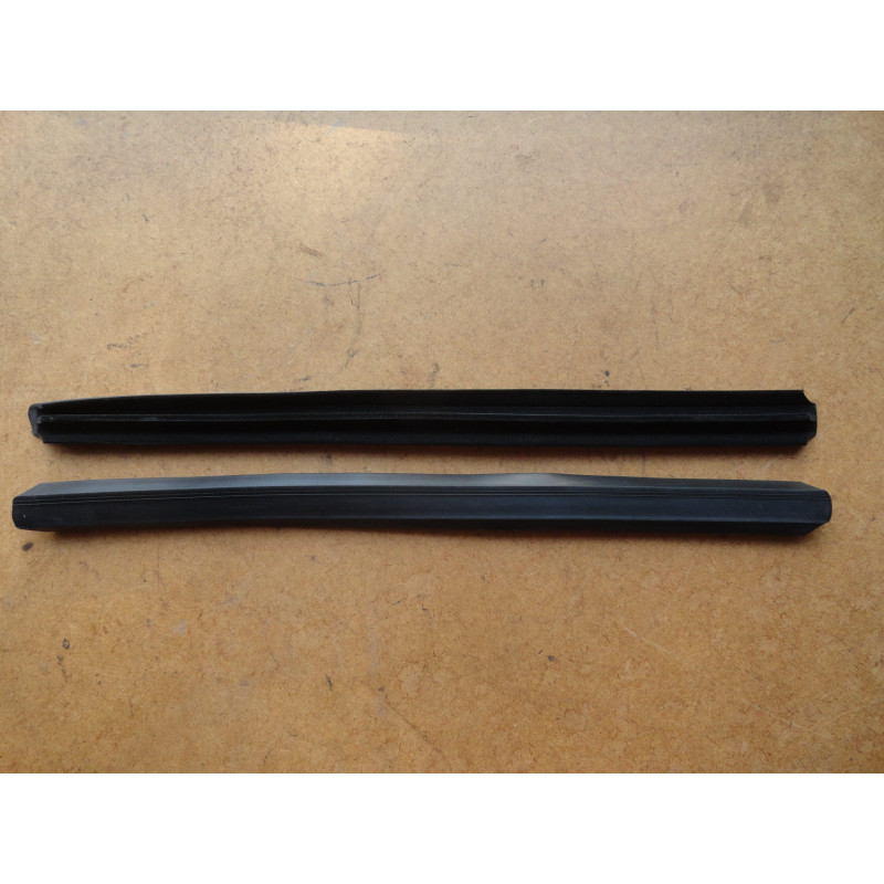 Canaleta dianteira Kombi Corujinha 1957 a 1975 - Jogo