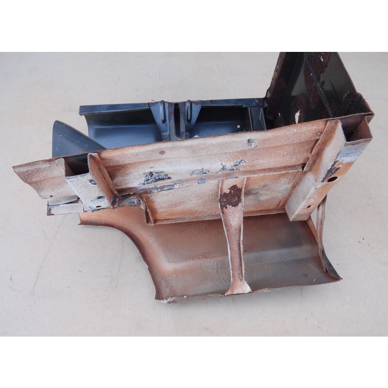 Canto Ponta Dianteira Esquerda da Caçamba F-100 F-1000 72 à 92