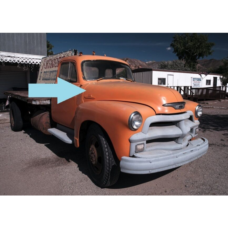 Capô Caminhão Boca de Bagre 54 à 55 Original Usado