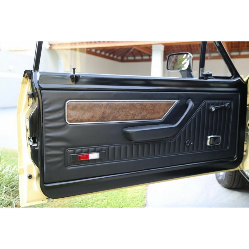 Carcaça Luz Cortesia Porta Corcel Belina I e II Original Nova