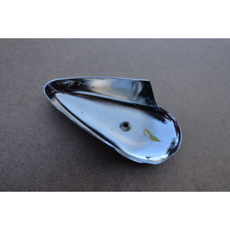 Capa metal cromada Pisca Fusca 1970 à 1996 Sorriso Largo Par