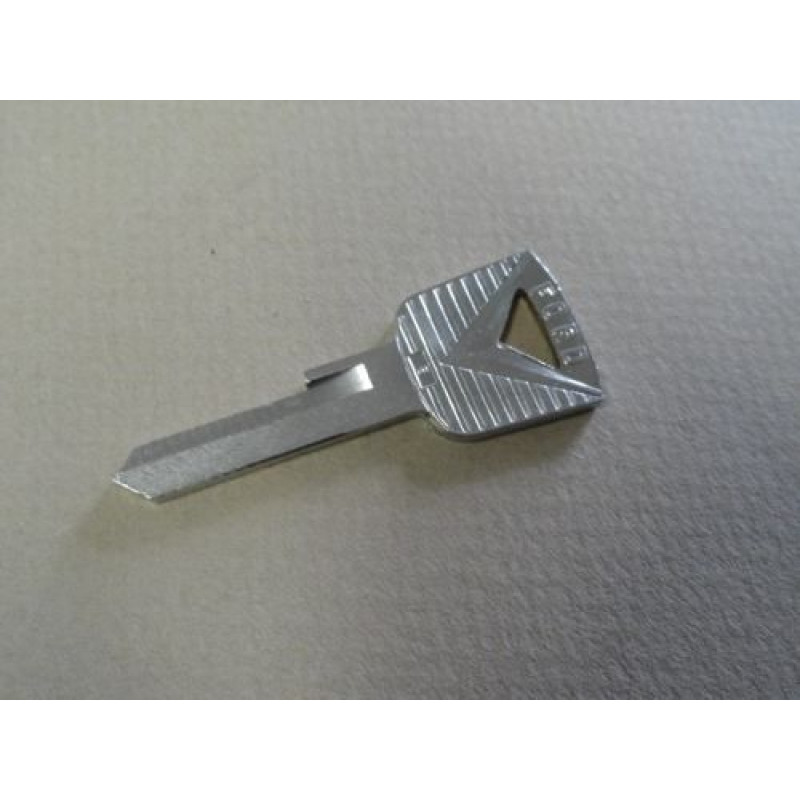 Chave Ignição e Porta 53 à 71 Importada