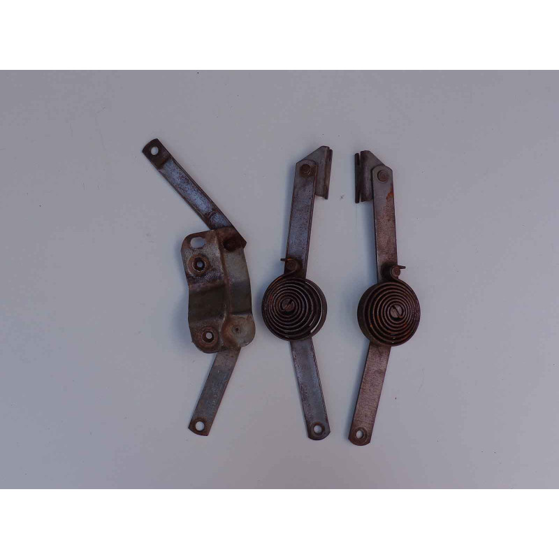 Dobradiça Capô Chevrolet Boca Sapo Bagre 47 A 55 Incompleto Usado