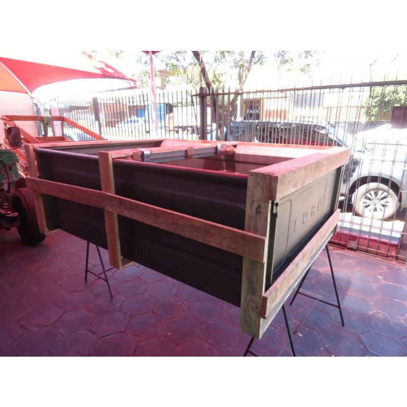 Caçamba F-100 53 à 61