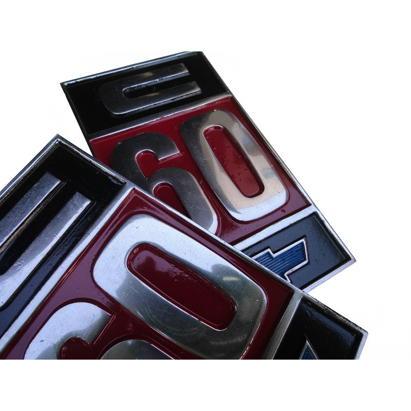 Emblema C-60 Gasolina Original Caminhão Chevrolet  Usado - Par