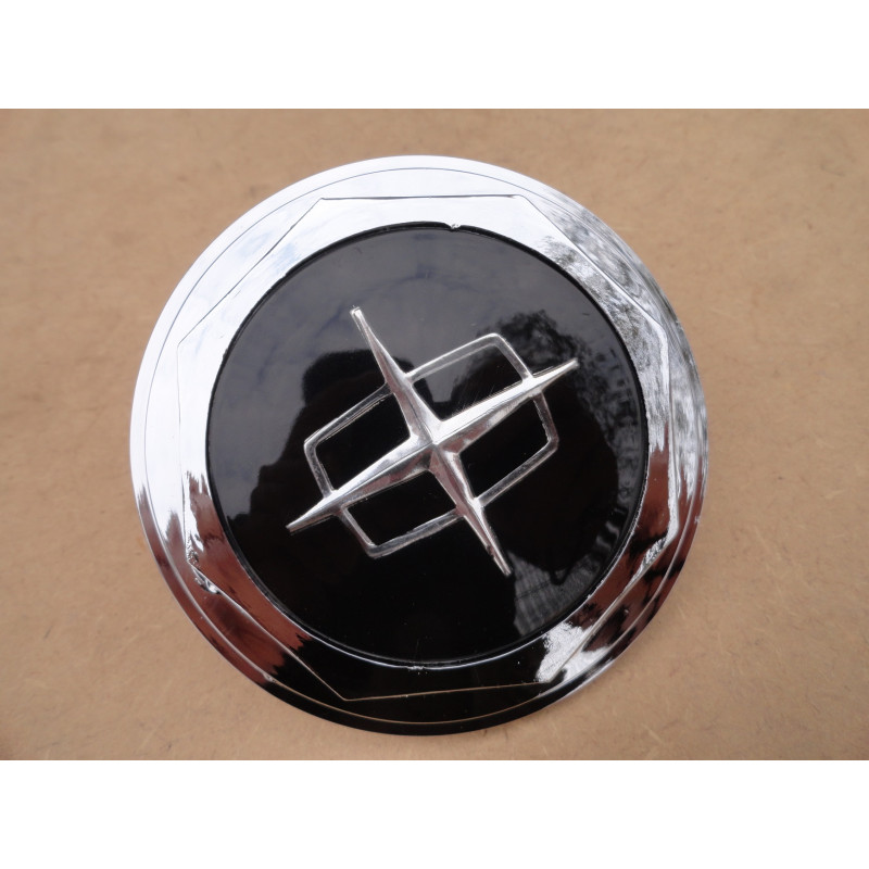 Emblema Central da Calota + Copo de Fixação Landau Galaxie LTD 1976 em diante - Jogo