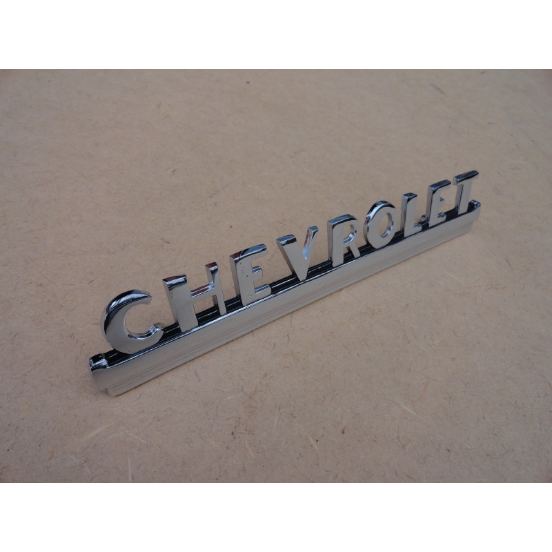 Emblema Chevrolet Boca Sapo 1947 a 1953 Novo Cromado Lateral Capô