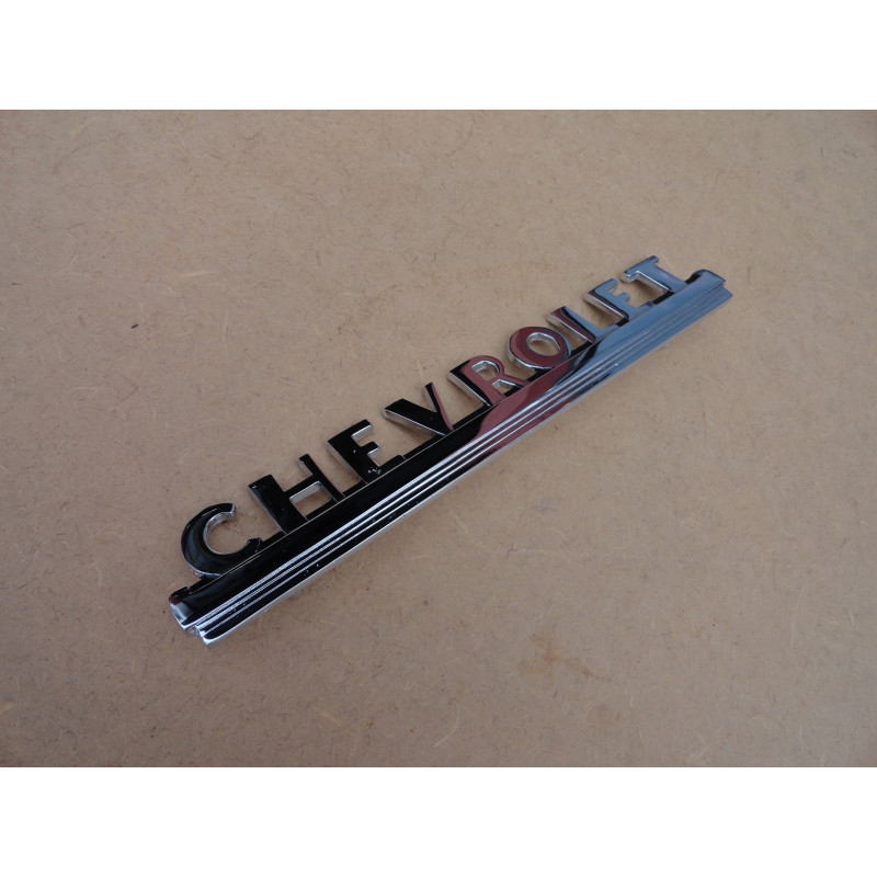 Emblema Chevrolet Boca Sapo 1947 a 1953 Novo Cromado Lateral Capô