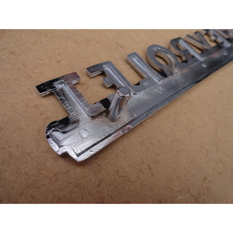 Emblema Chevrolet Boca Sapo 1947 a 1953 Novo Cromado Lateral Capô